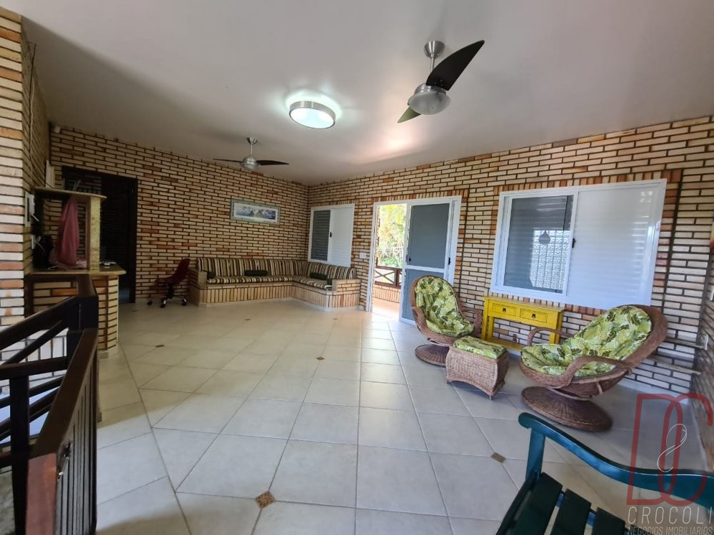 Casa de Pedra - 14 pessoas - Bombinhas