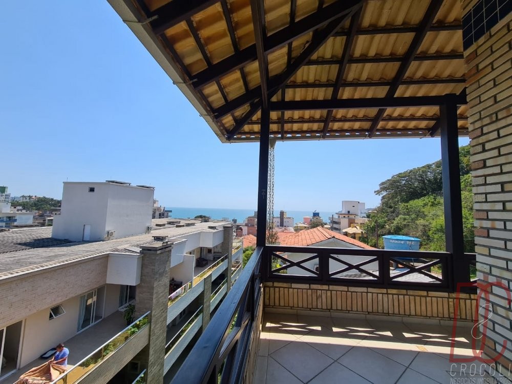 Casa de Pedra - 14 pessoas - Bombinhas