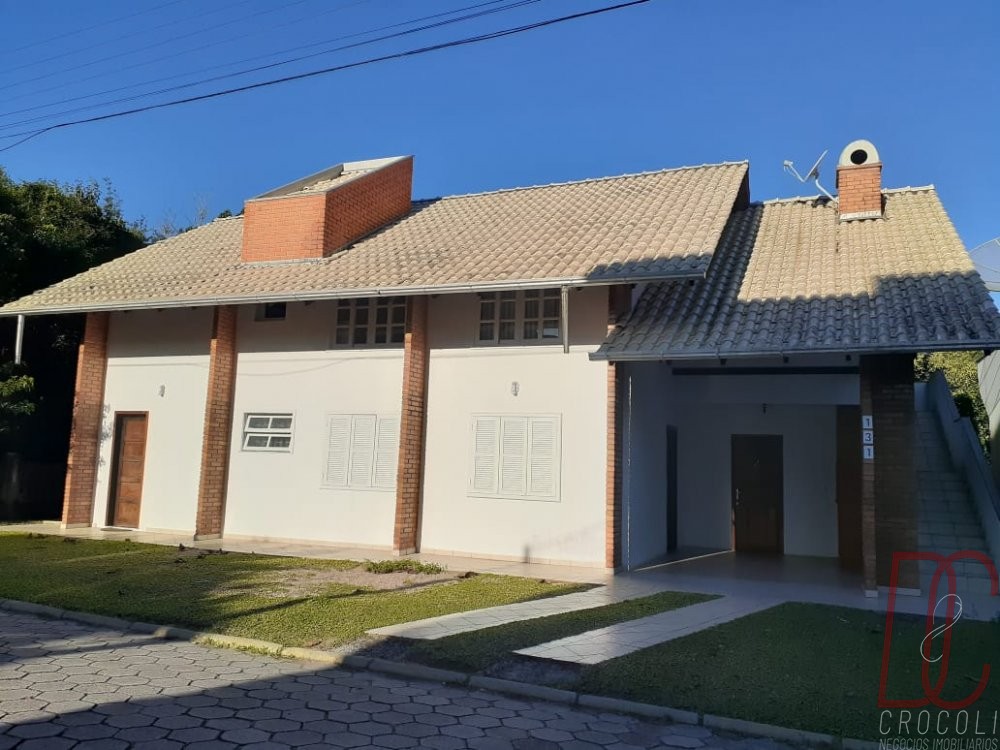 Ap 02 Uirapuru - 5 pessoas - Bombas