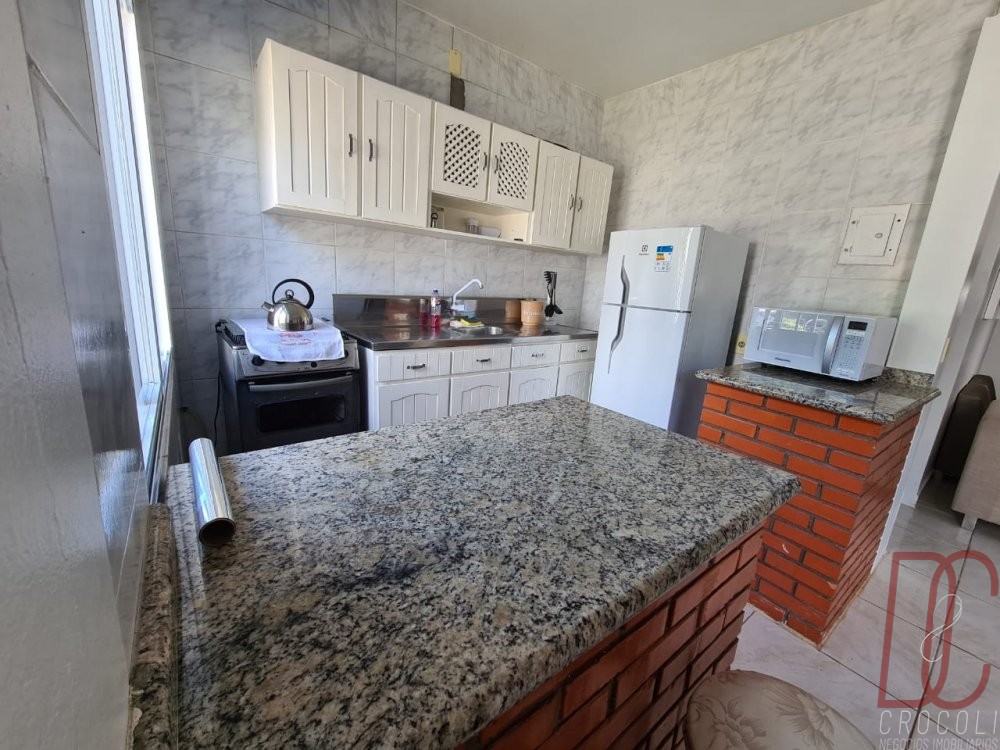 Ap 02 Uirapuru - 5 pessoas - Bombas