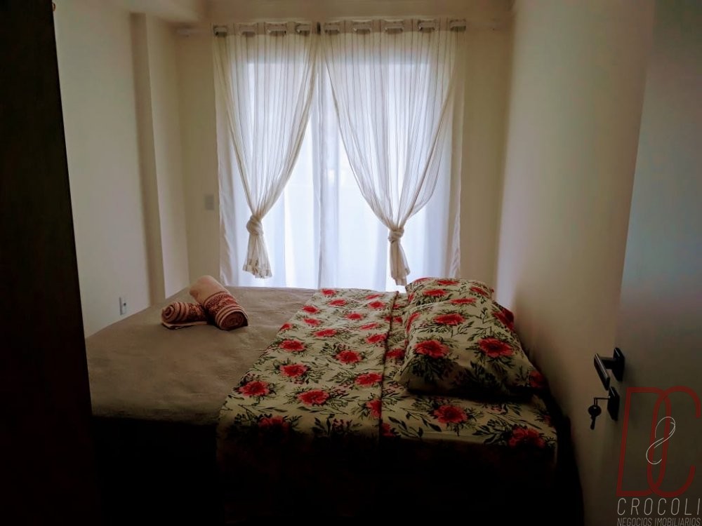 Ap 01 Ed. Viena Park - 6 pessoas - Bombinhas