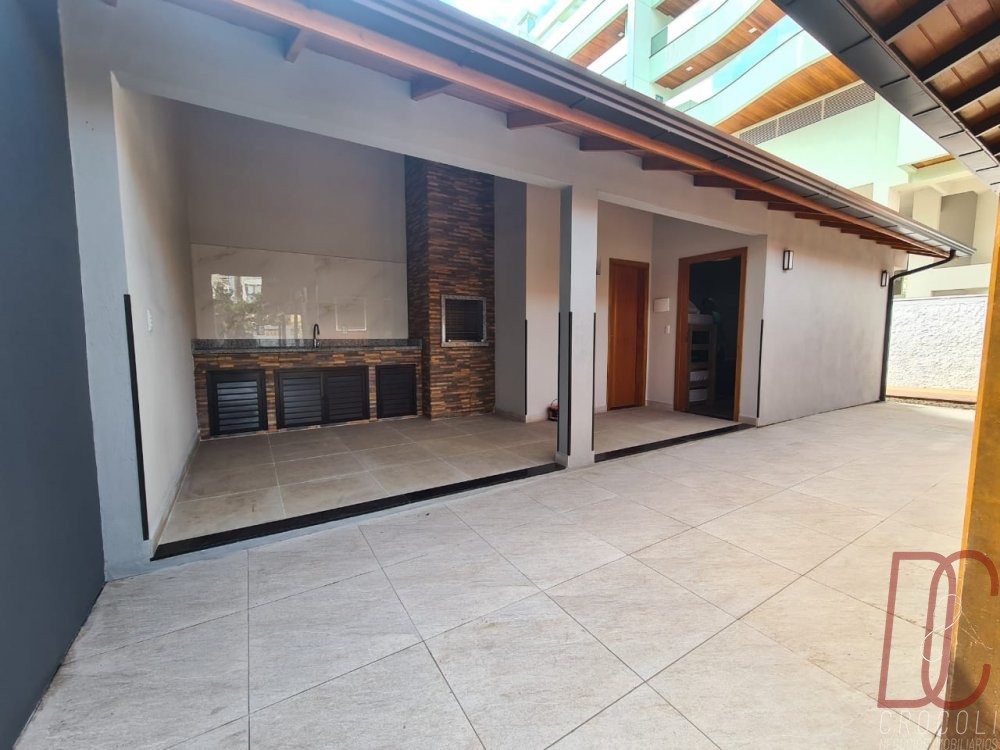 Casa - 11 pessoas - Mariscal