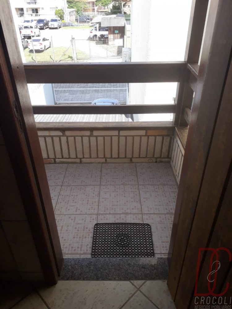 Ap Pica Pau - 3 pessoas - Bombas