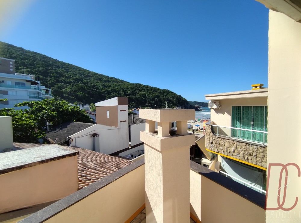 Apto Triplex - 3 Sutes - 30m do mar Bombas