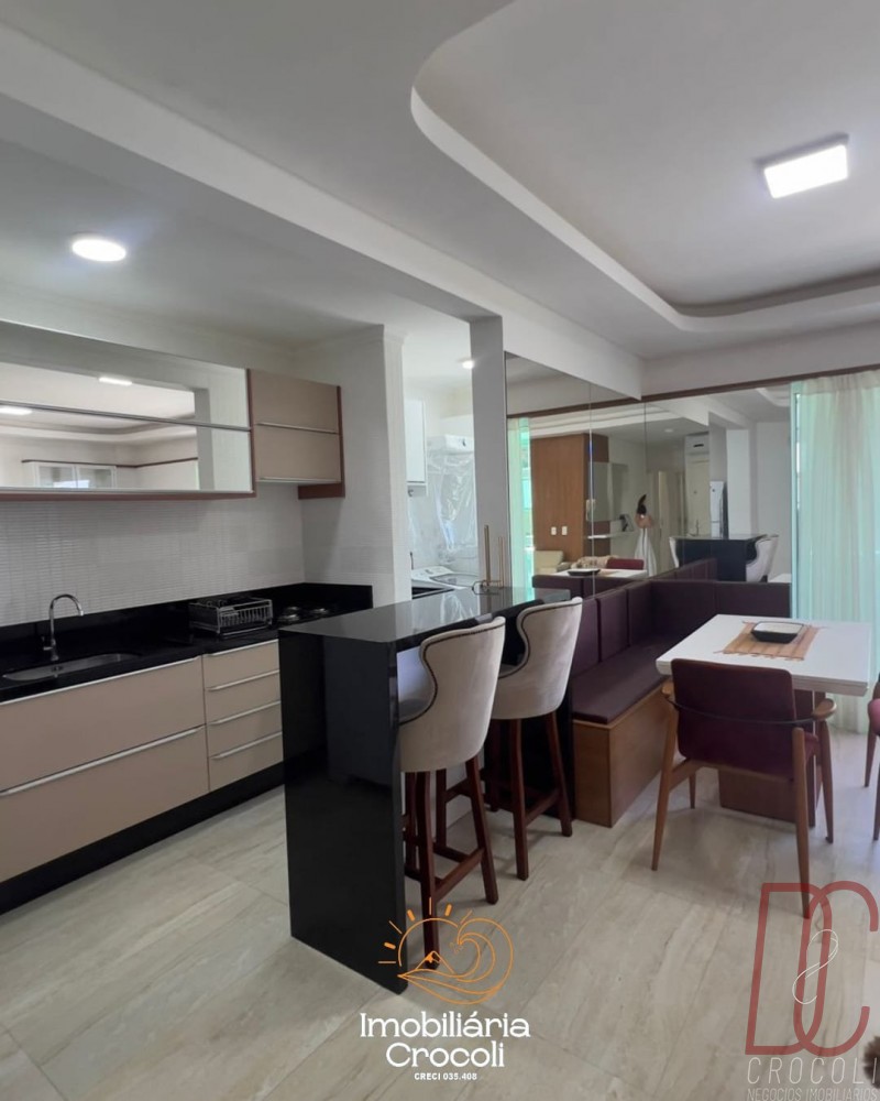 Apartamento 50 metros da praia