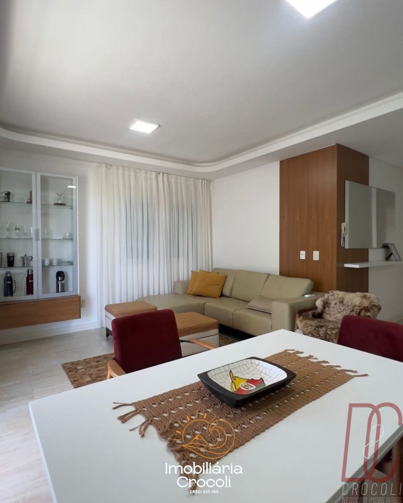 Apartamento 50 metros da praia