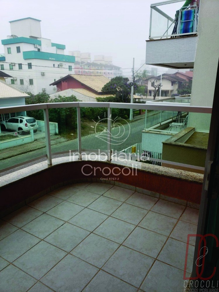 Apartamento em Bombas, 3 quartos, 2 vagas