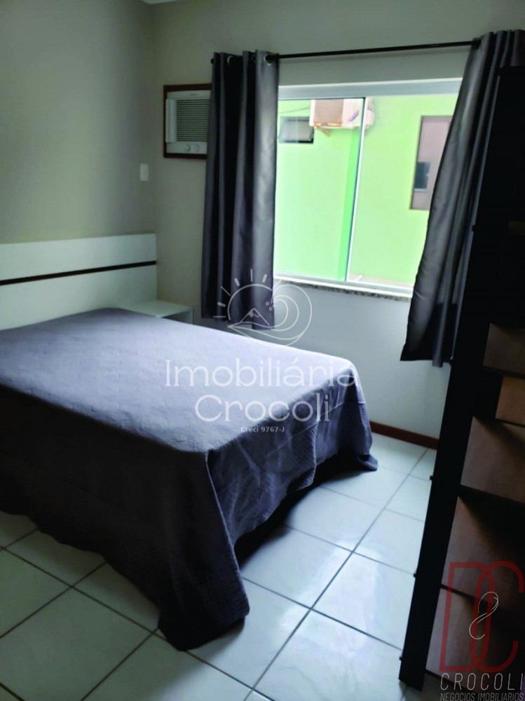 Apartamento em Bombas, 3 quartos, 2 vagas