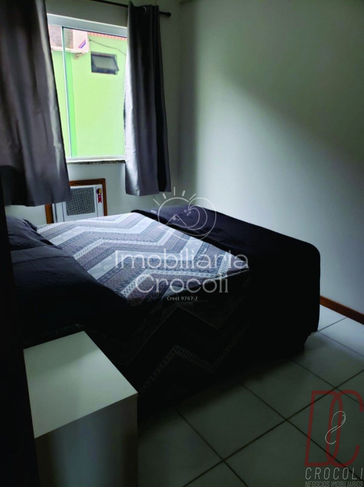 Apartamento em Bombas, 3 quartos, 2 vagas