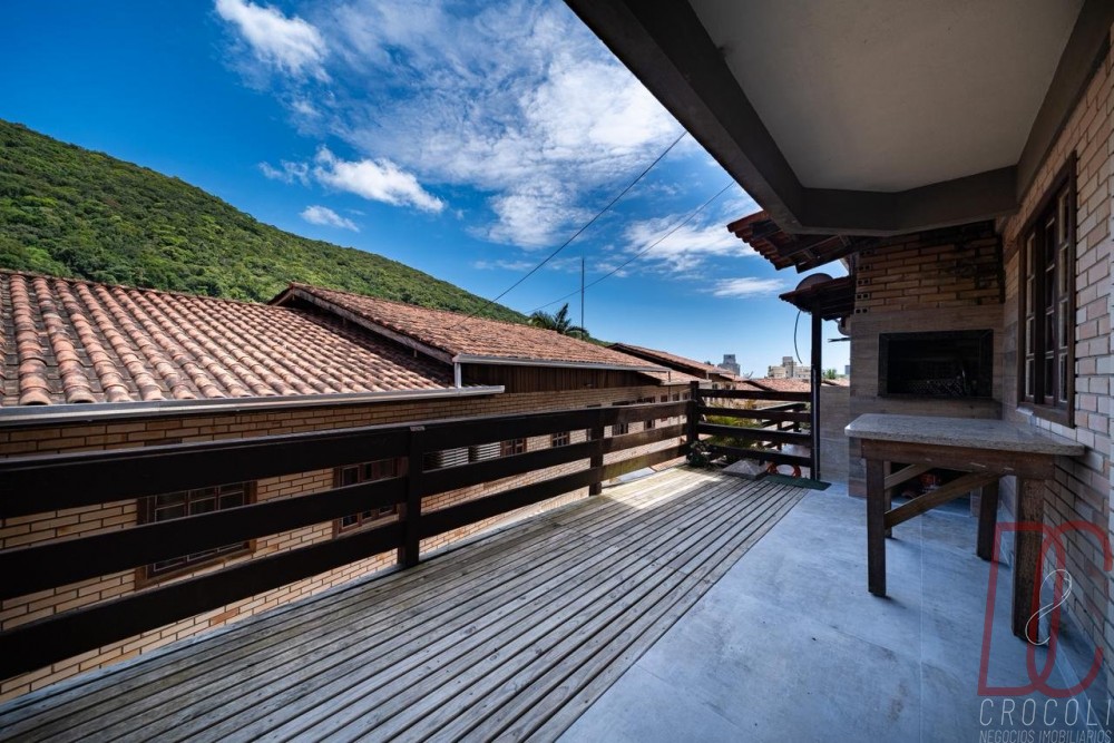 Cost�o Bombas (6Pax) 350m do mar c/ churrasqueira