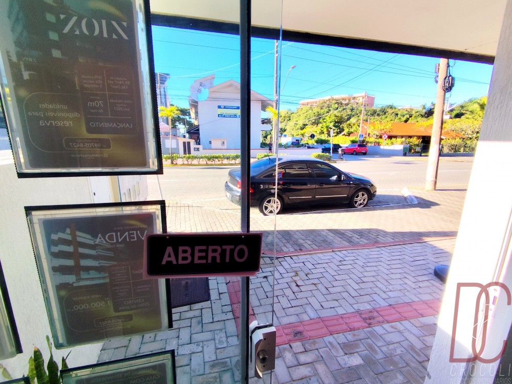 Ponto Comercial Montado em Bombas - Pr�ximo Passar
